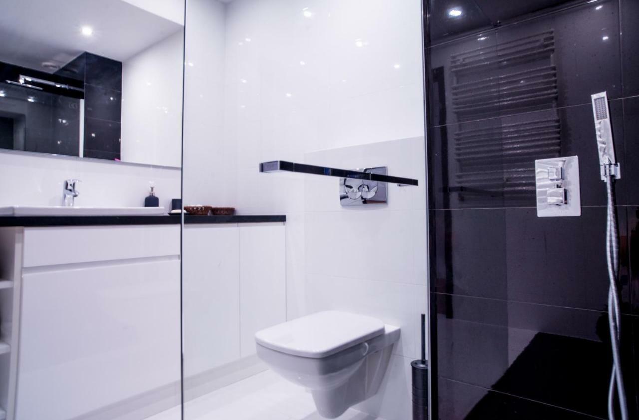 Apartment In The City Center Breslavia Exterior foto